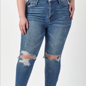 Cello plus size women’s jeans.